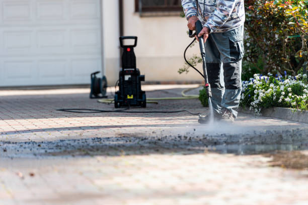 Professional Pressure Washing in North Aurora, IL